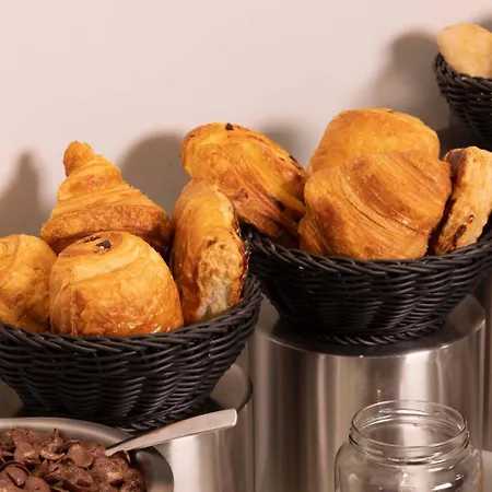 Grand Leveque מלון פריז