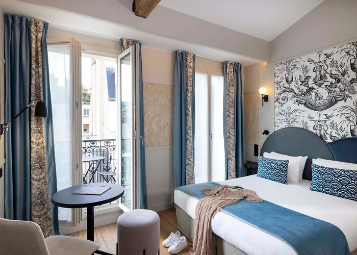 Grand Leveque Hotel