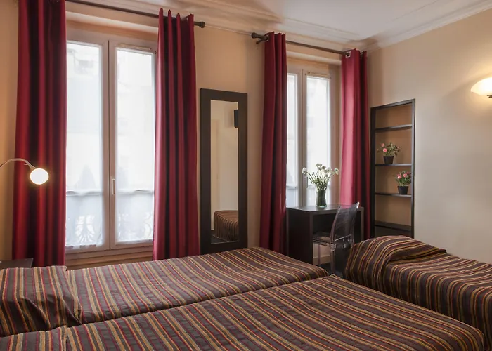 酒店 里维克大酒店 3*