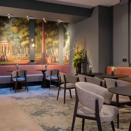 Hotel Grand Lévêque Paris