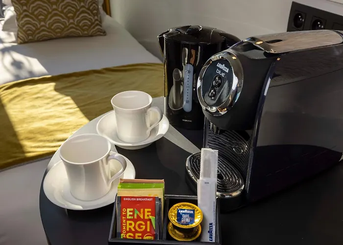 Hotel Grand Leveque Paris