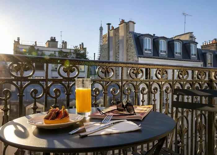 Grand Leveque Hotel 3*