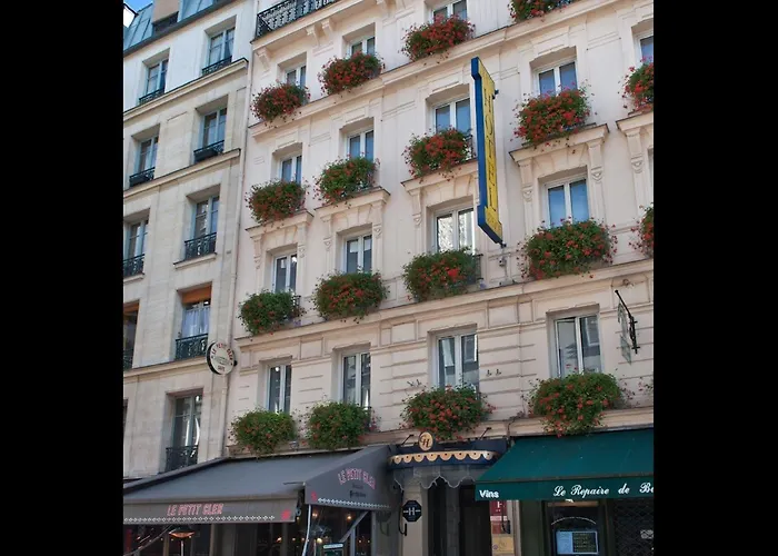 Grand Leveque Hotel 3*